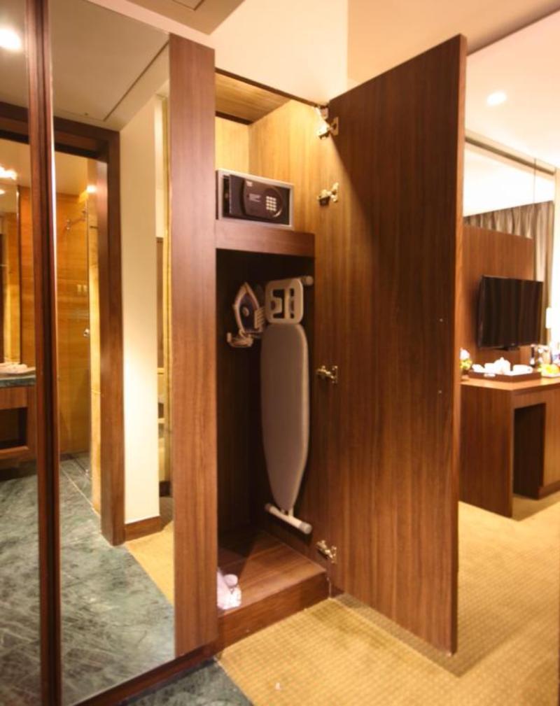 Hotel Fidalgo Pune Dış mekan fotoğraf