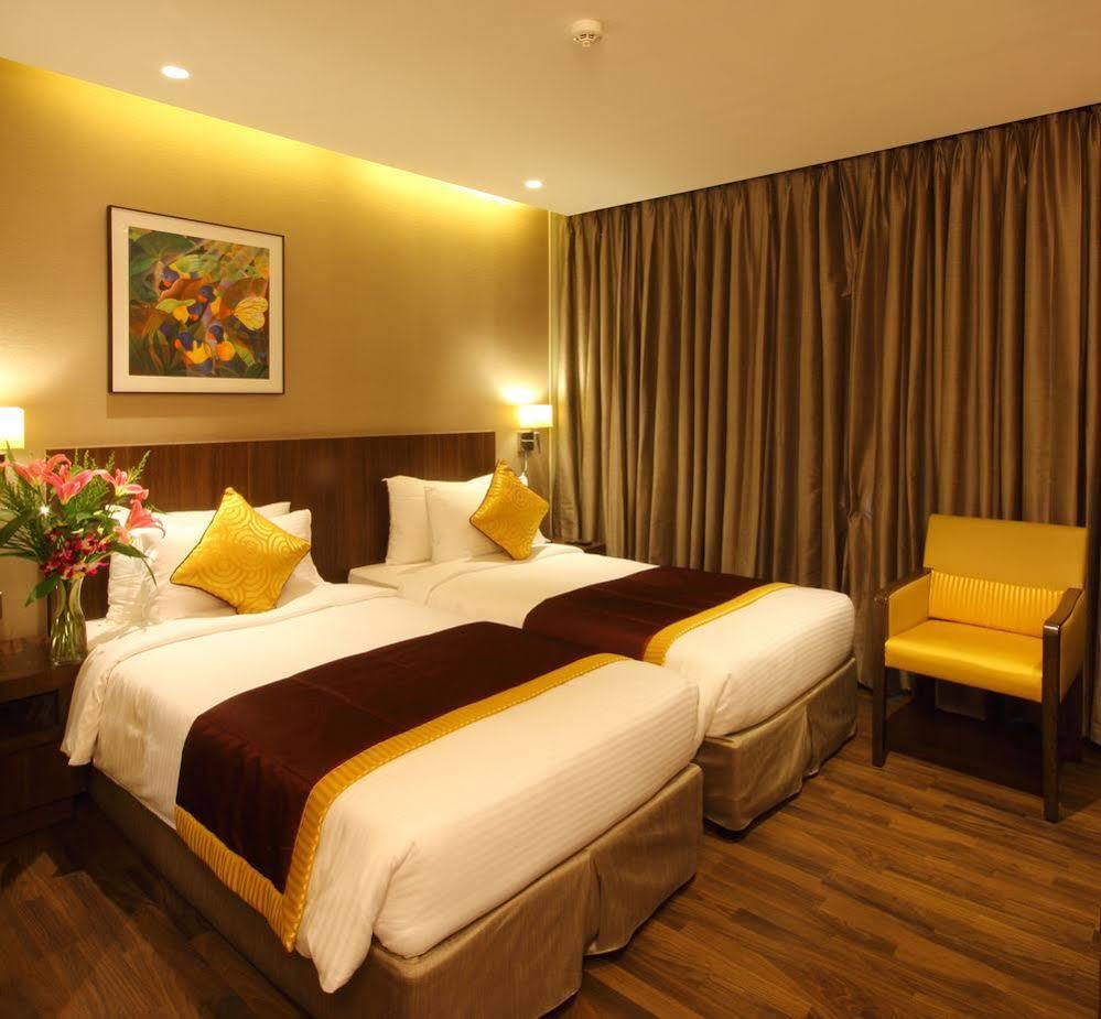 Hotel Fidalgo Pune Dış mekan fotoğraf